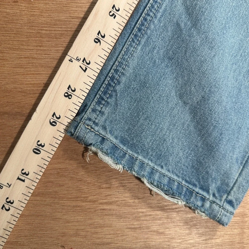 American Rag Slim Fit Jeans Men's 32x30 Distressed Light Wash 100% Cotton NWT